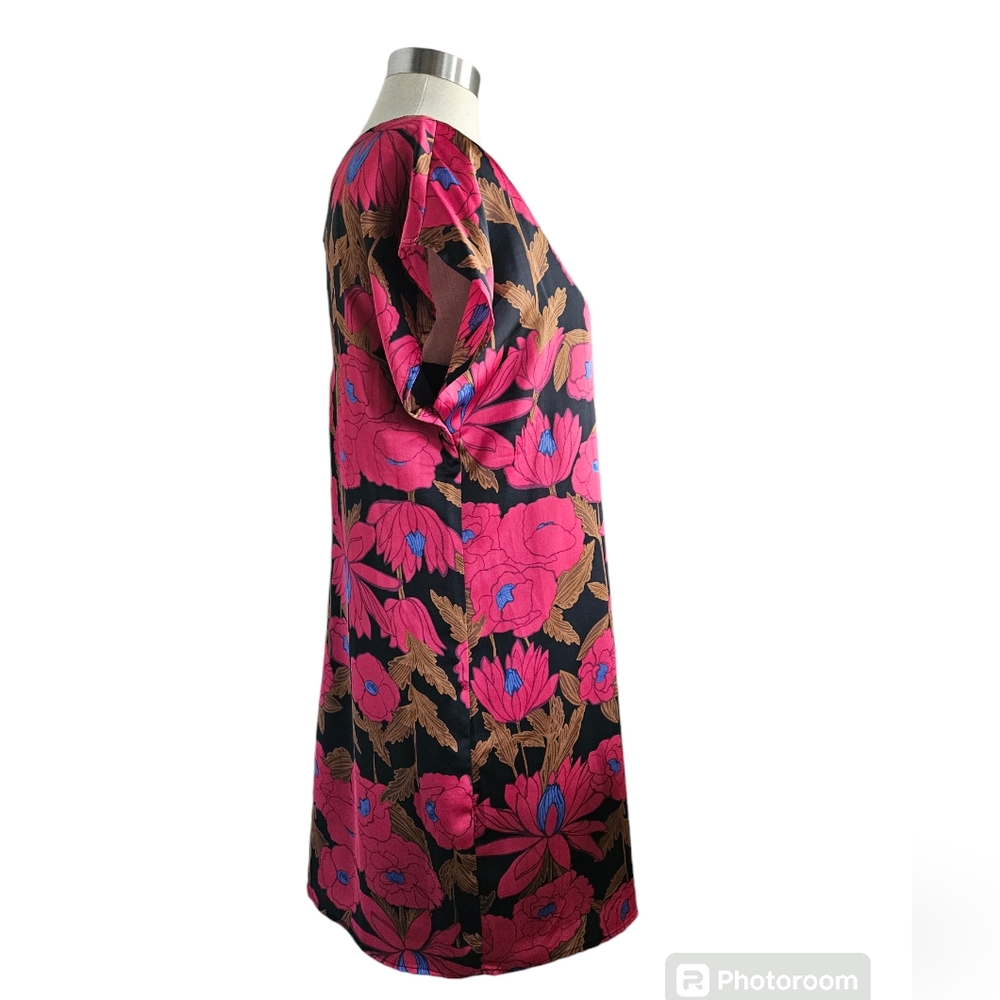 NWT FOREVER21 Bold Red Floral Silky Shift Dress | SZ M - Picture 3 of 10